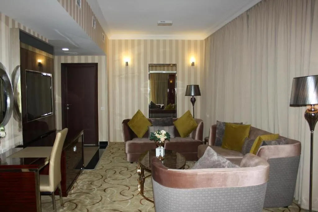 Al Azmi Hotel 115 Шарджа 4*,