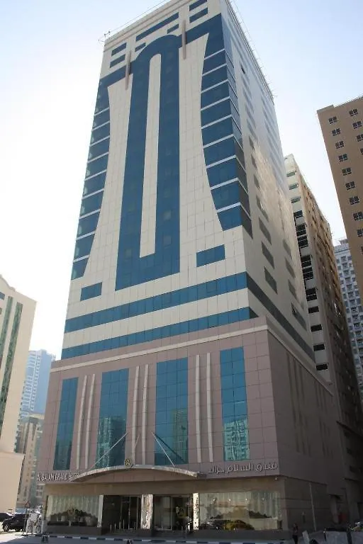 Al Azmi Hotel 115 Шарджа