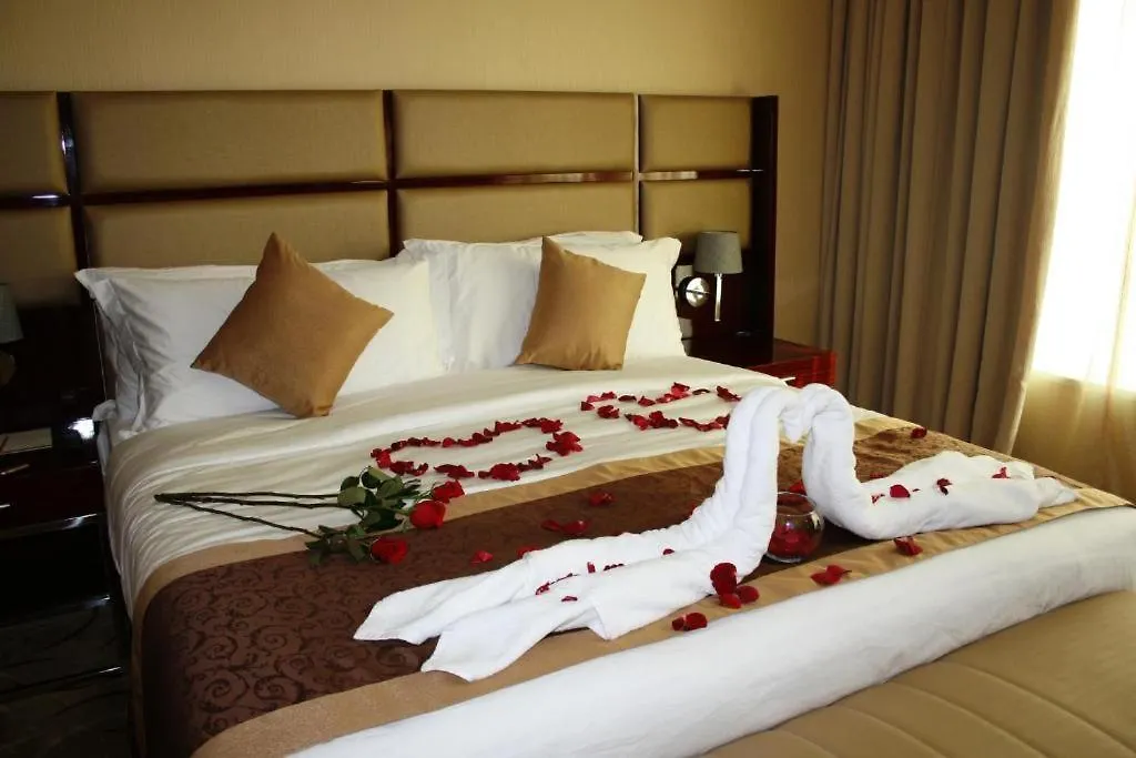 Al Azmi Hotel 115 Schardscha